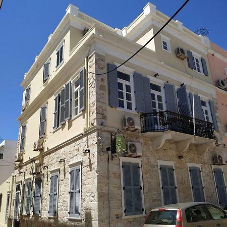 Fiera Guesthouse エルムポリ エクステリア 写真