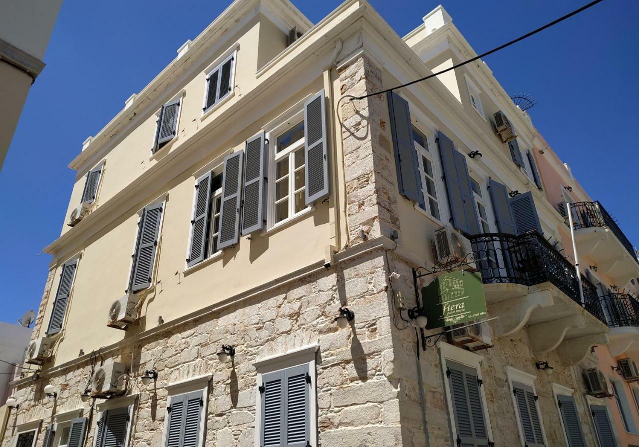 Fiera Guesthouse エルムポリ エクステリア 写真
